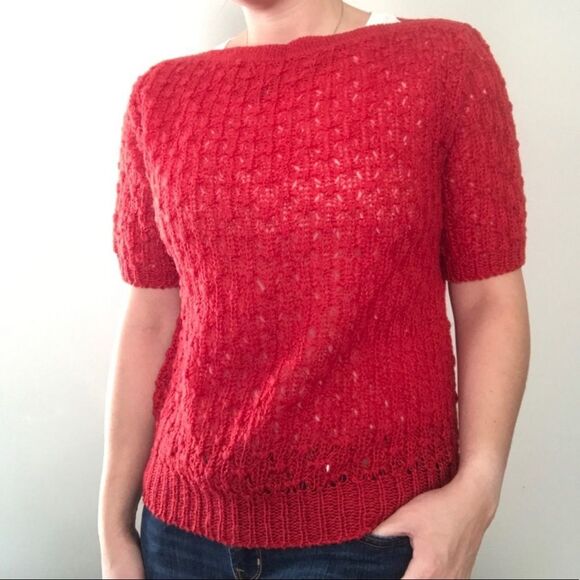 CLEARANCE! Red Vintage S/S Open Knit Sweater Size M EUC - Picture 3 of 5